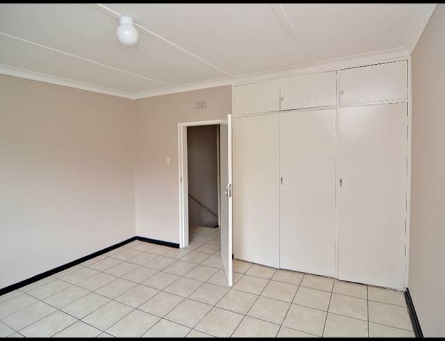 2 BEDROOM APARTMENT FOR SALE IN WINDSOR EAST